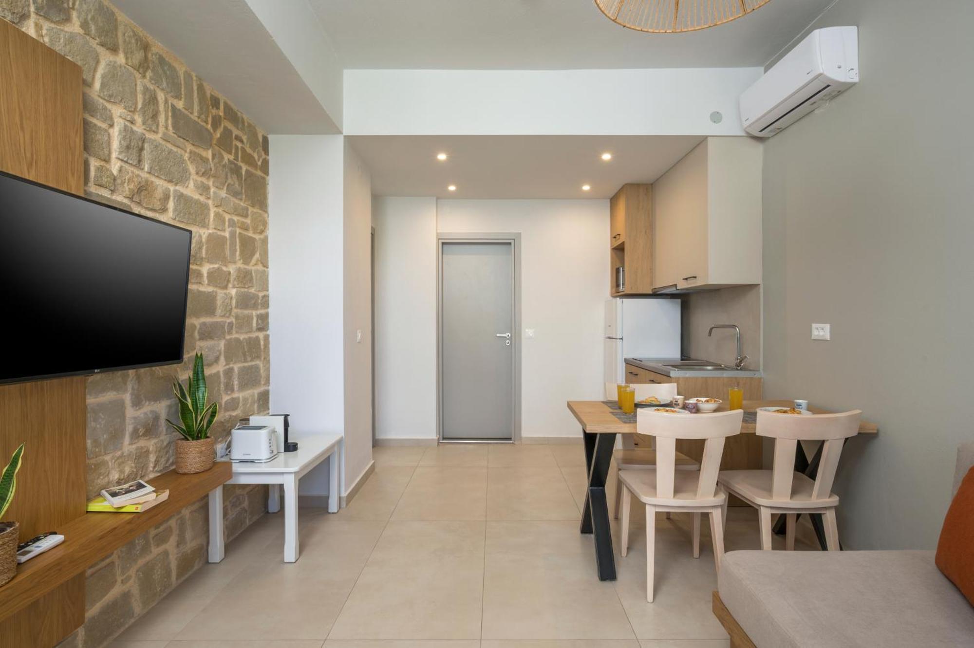 Esplanade Apartments Kalathas Exterior photo