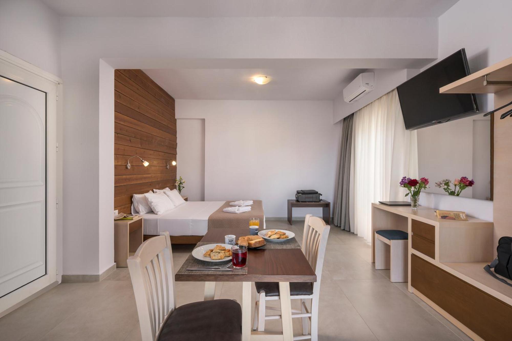 Esplanade Apartments Kalathas Exterior photo